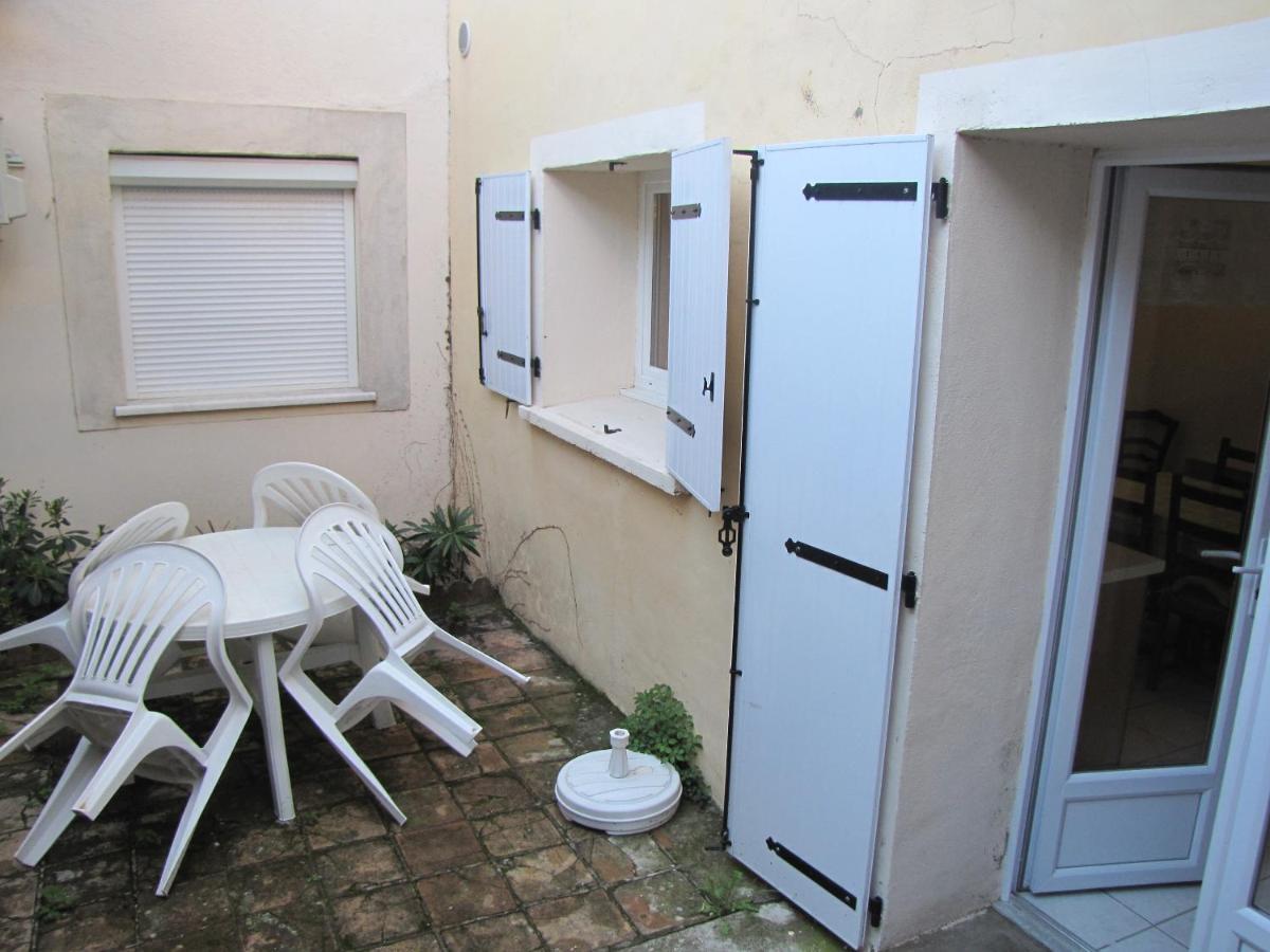 Maison De Village Entre Mer Et Montagne Roujan Екстер'єр фото