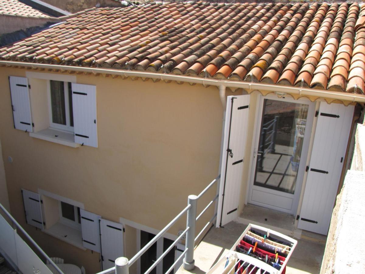 Maison De Village Entre Mer Et Montagne Roujan Екстер'єр фото